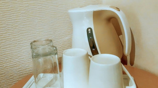 トラディショナル ルーム クイーンベッド 1 台 共用バスルーム (2 people)