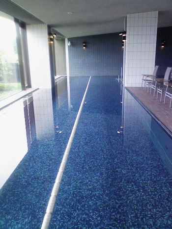 屋上庭園を眺めながら、親子で水遊びやジャグジーが楽しめる♪3416874