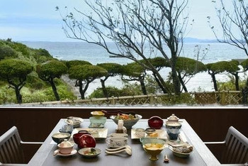 館山の海辺に佇む、カップルで温泉三昧の時を過ごせる宿3656166