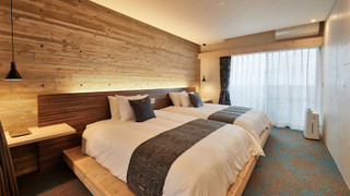 デラックス ツインルーム ベッド (複数台)