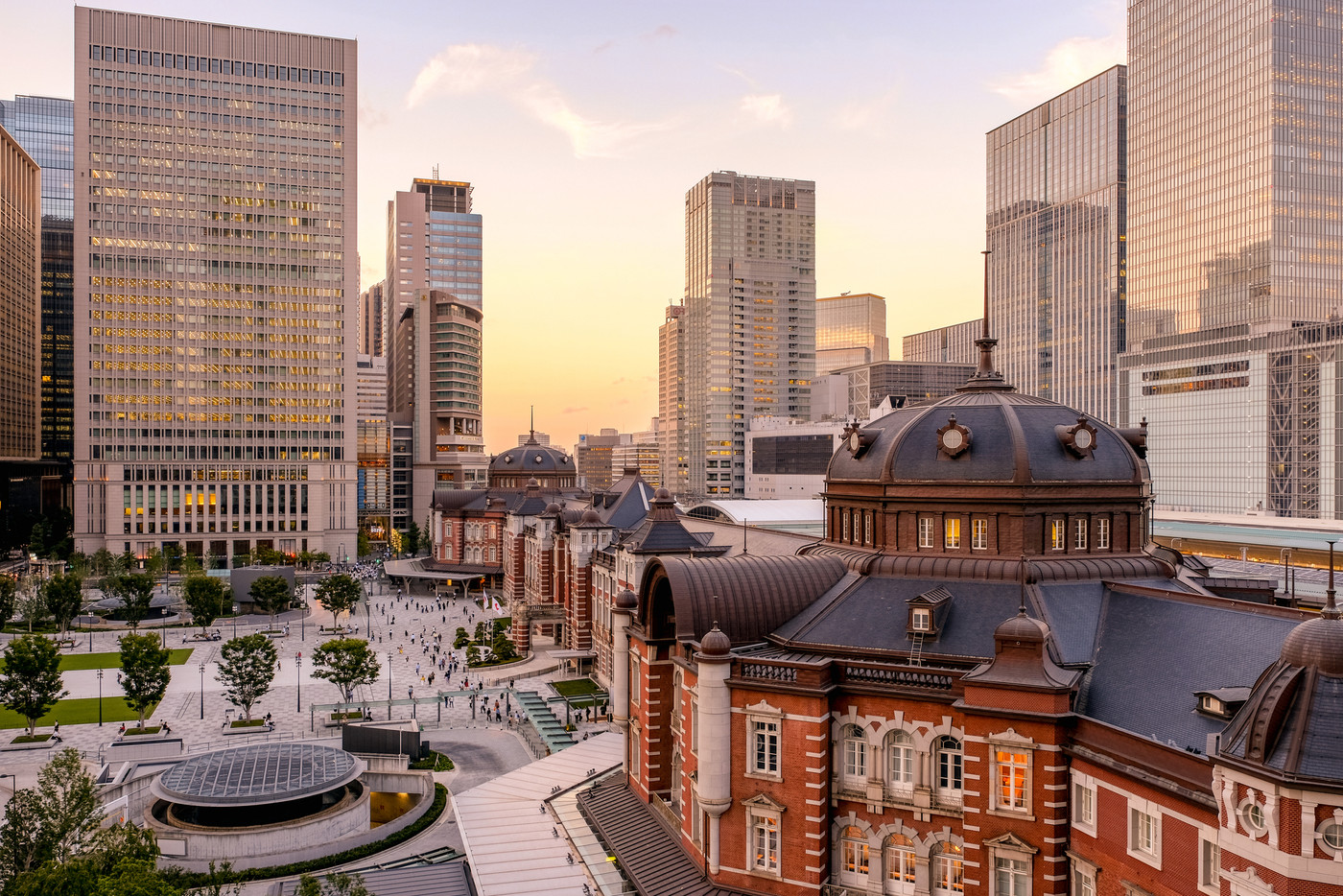 東京駅 （夕景）