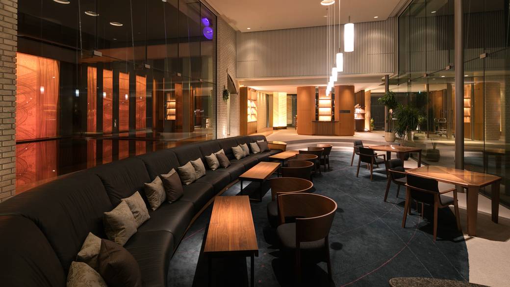 グランヴィラ棟ラウンジ / 1