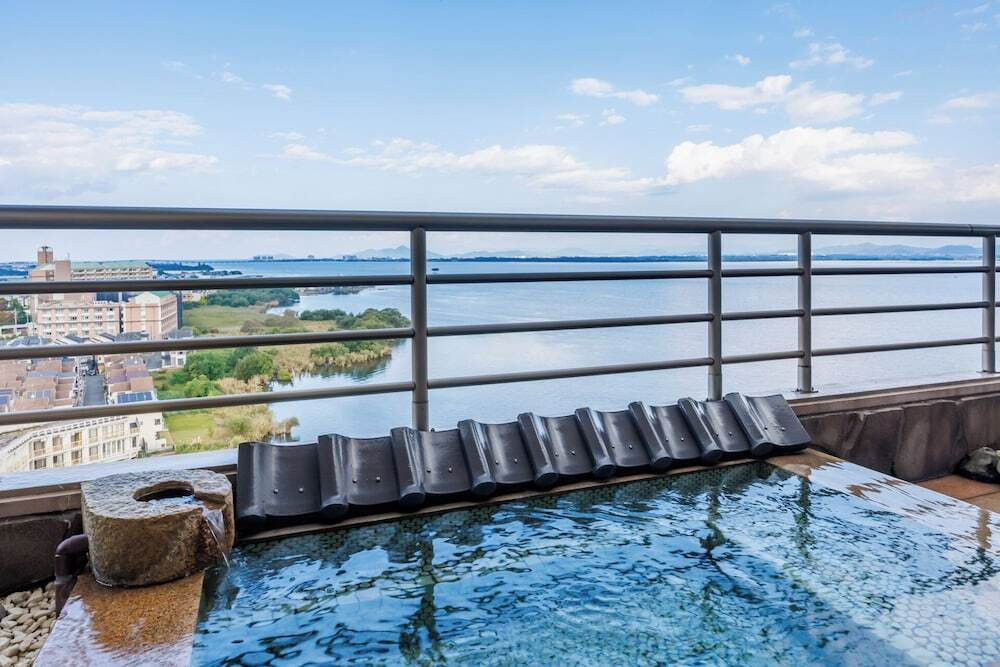 露天風呂付き客室から見る琵琶湖の大パノラマに感動！4377285