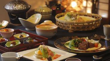 夕食 会席料理一例① / 1