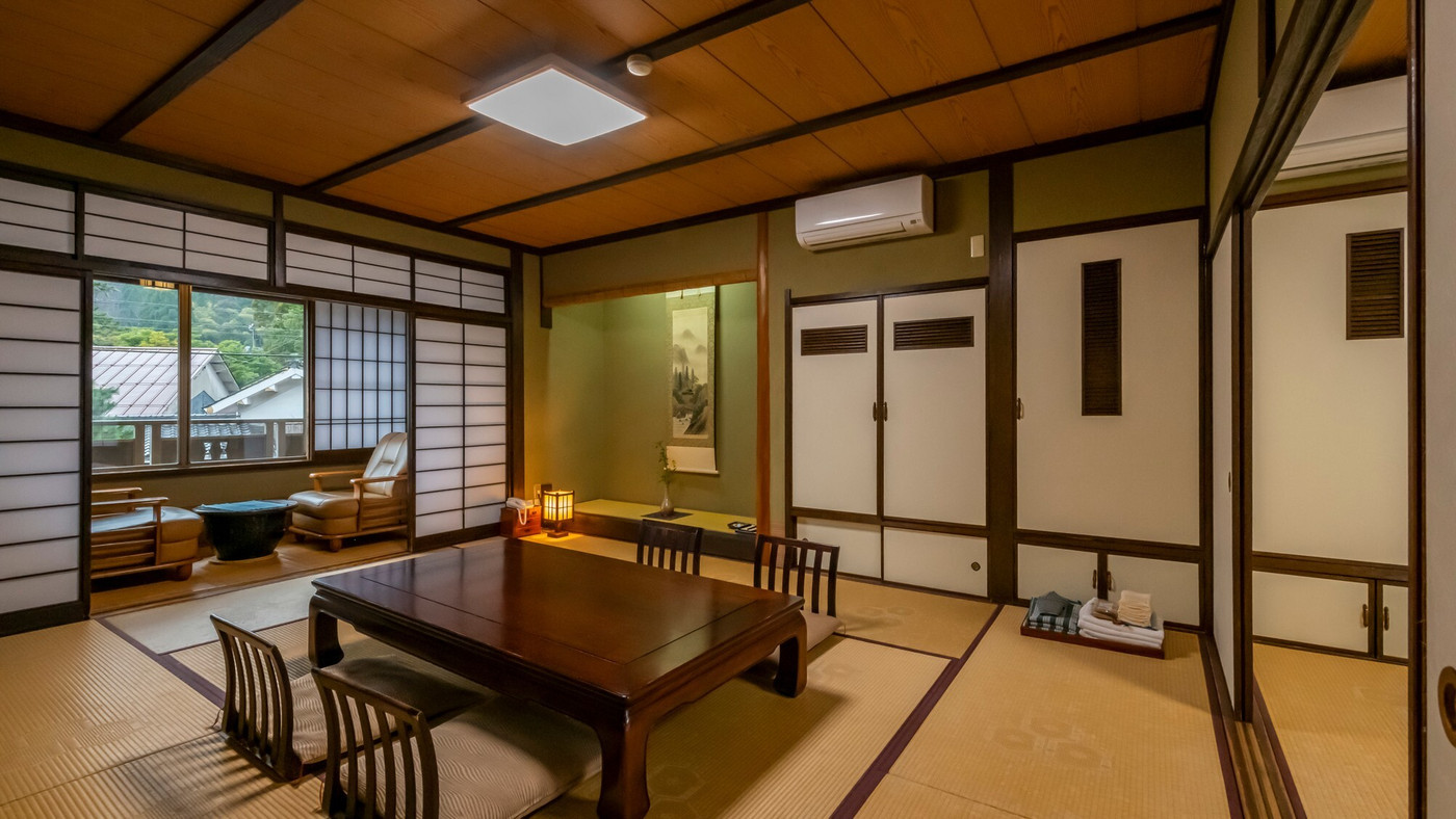 7.クラシカルな雰囲気の14室だけのお宿「岩井屋」3508833