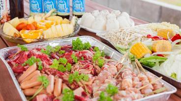 食事・飲み物 / 3