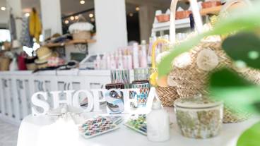 ロビーラウンジ / 37