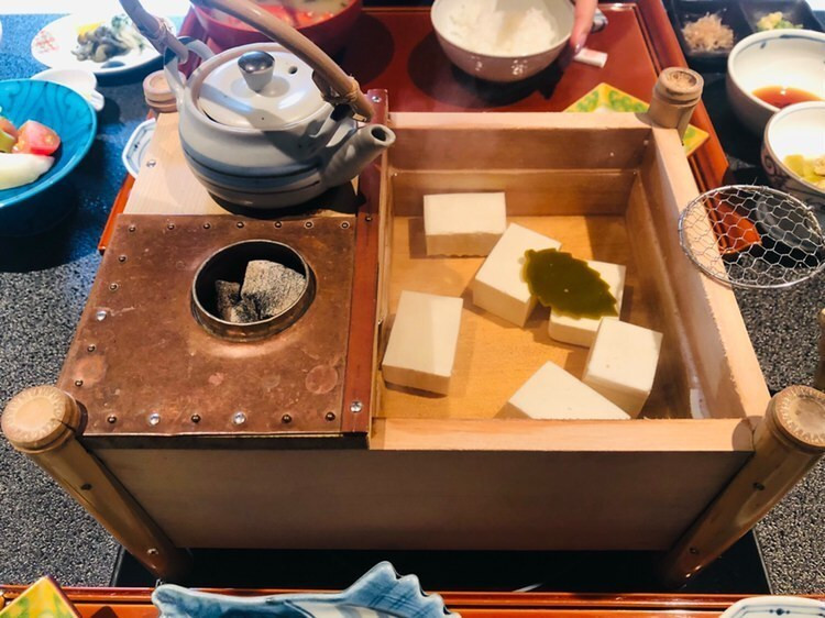 朝食の湯豆腐はヘルシーで美味しかったです。