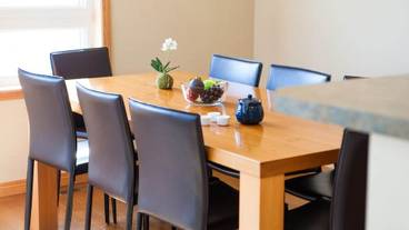 客室内のダイニングエリア / 12