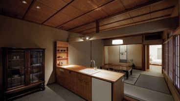 客室内のダイニングエリア / 28