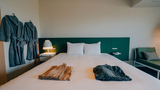 スタンダード ダブルルーム キングベッド 1 台