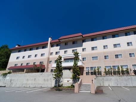 白樺湖ホテルパイプのけむり / 1