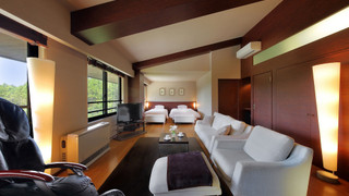 ラグジュアリー ツインルーム 最上階 禁煙