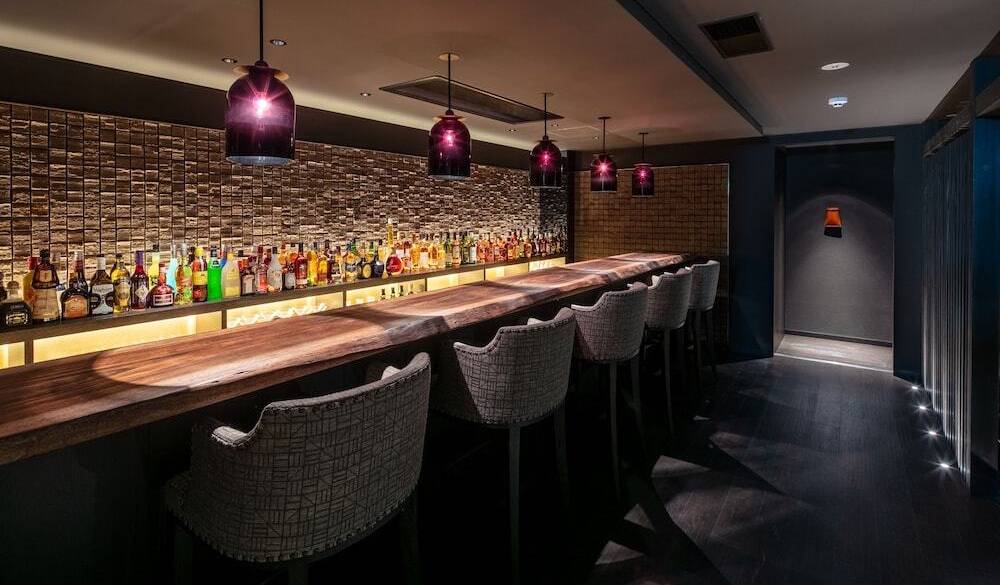 照明が効いたおしゃれな空間 / 1