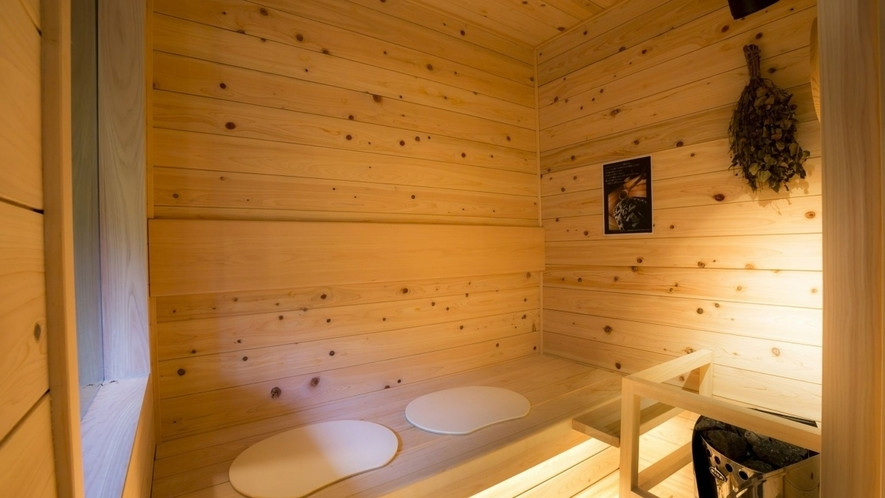 ハットやタオルのレンタルが嬉しい♪サウナ付き貸切温泉で極上の時間を3994496