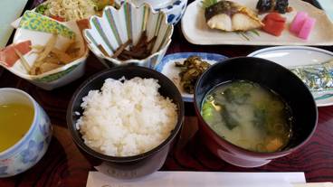 食事・飲み物 / 14