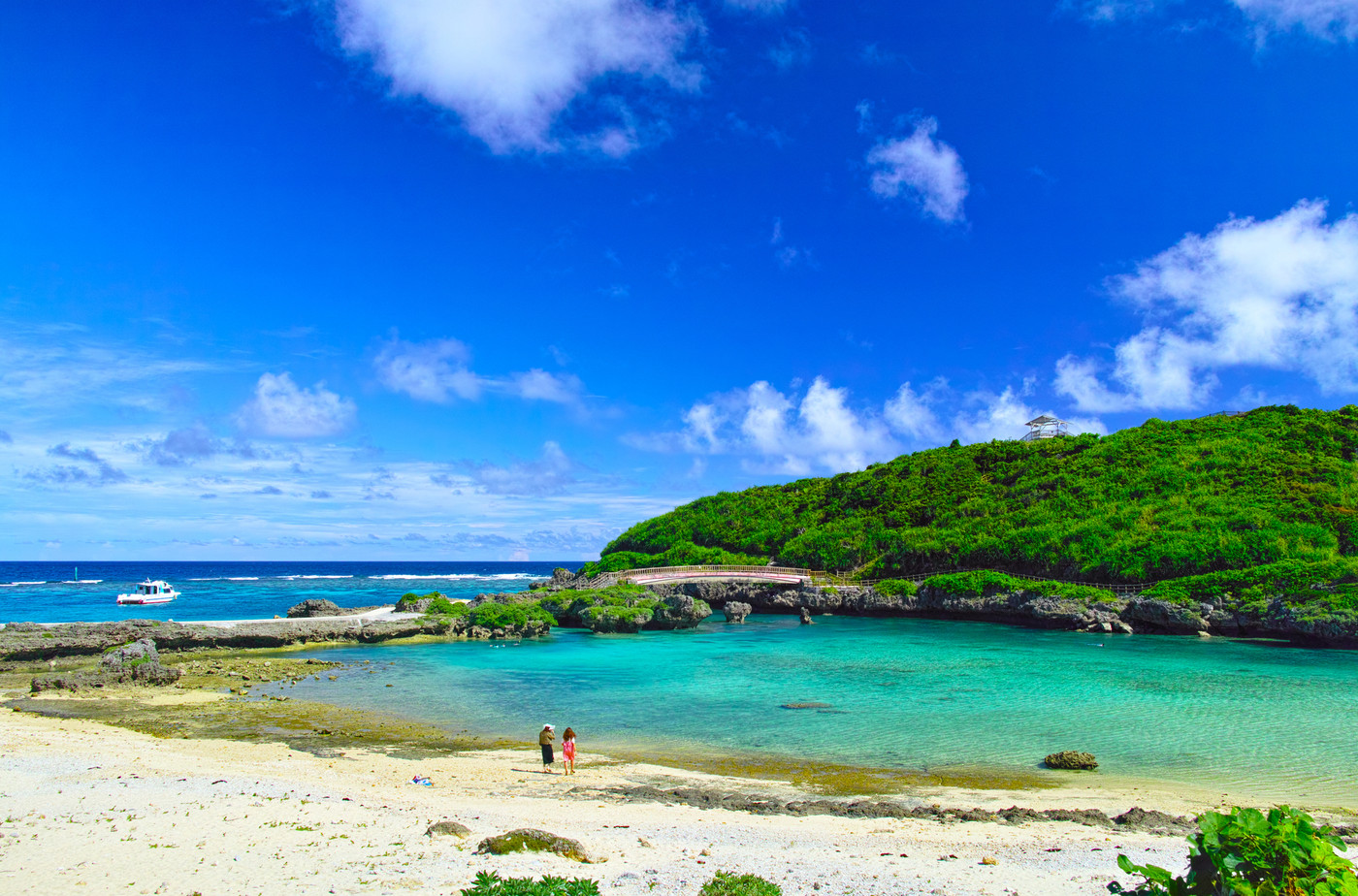 真夏の宮古島。イムギャーマリンガーデンの景観