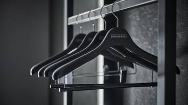 客室ハンガーラック / 14