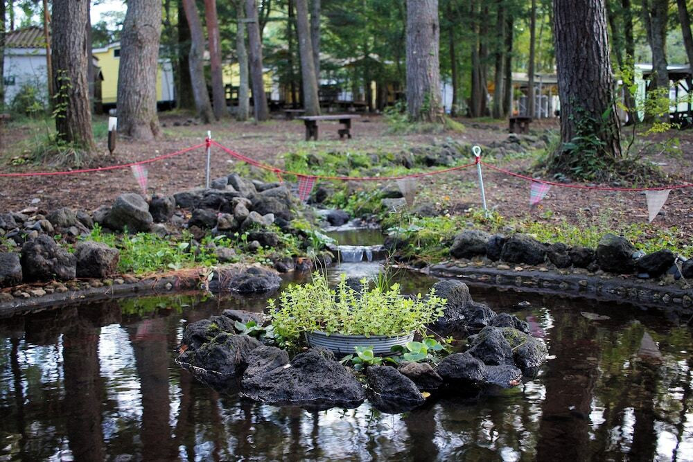 子供用の遊び場 - 屋外