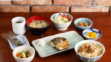 食事・飲み物 / 1