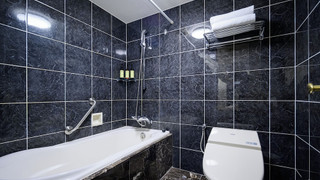 ジュニア スイート クイーンベッド 1 台