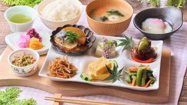 朝食ビュッフェ / 3