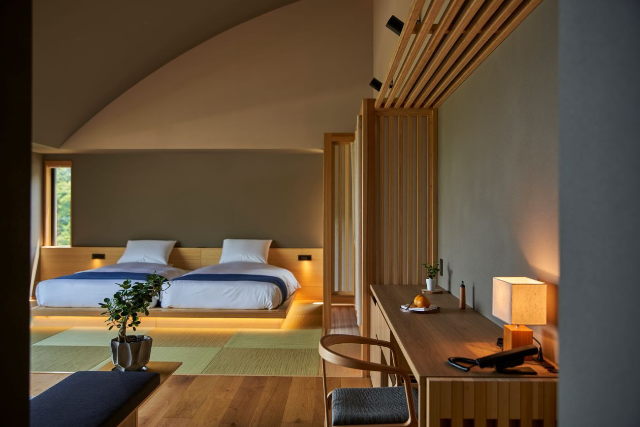 海の見えるホテルでルフロ湯治を体験4755343