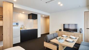 客室内のダイニングエリア / 31