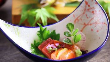 食事・飲み物 / 8