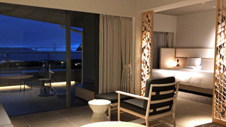 バルコニーコーナースイートルーム 210