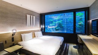 デラックス ルーム シングルベッド 2 台 浴槽