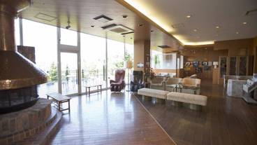 ロビーラウンジ / 7