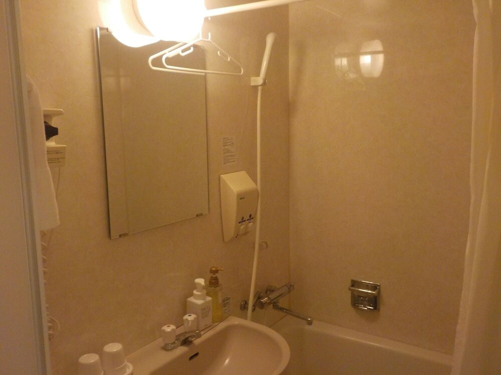 バスルームのシャワー