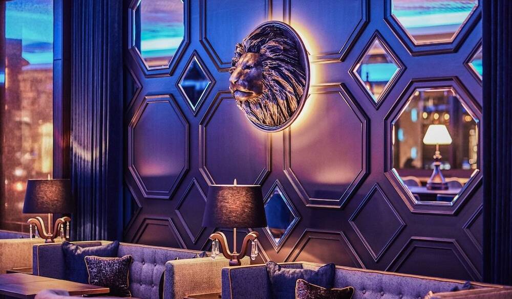 ゴージャスなラウンジ
思い思いに過ごして♪ / 3