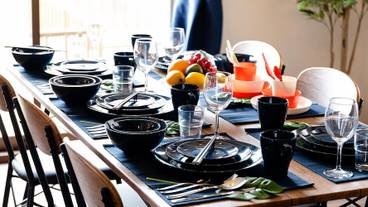 客室内のダイニングエリア / 8