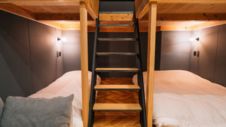 デラックス スタジオ ベッド (複数台) 簡易キッチン