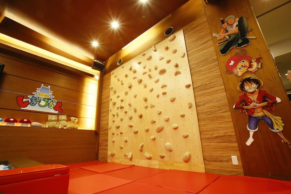 プールやキッズコーナーで楽しんだ後は、絶景貸切風呂で家族でゆっくり4069970