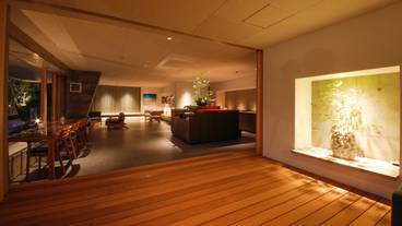 漣ラウンジ(1) / 3