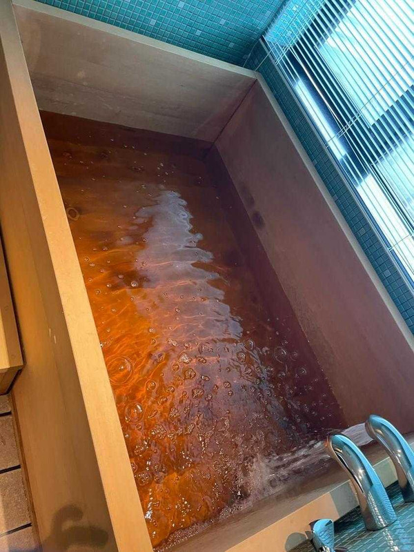 琥珀色のモール温泉