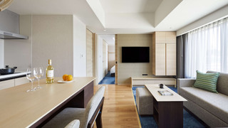 スイート ベッド (複数台) キッチン (Specialty)