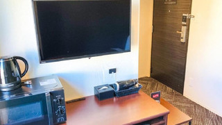 ビジネス シングルルーム 喫煙可