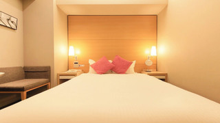 ダブルルームダブルサイズベッド 1 台 禁煙