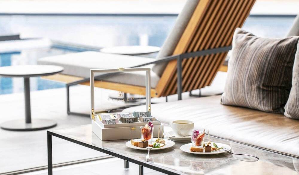 宿泊者専用ラウンジのフード / 1