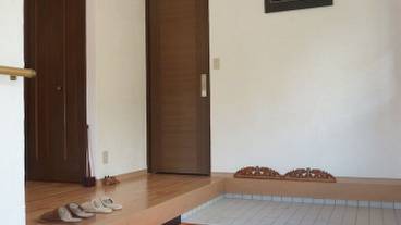 内部エントランス / 2