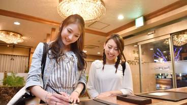 チェックイン / チェックアウト キオスク / 1