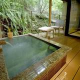 「山のテラス」客室露天風呂 / 1