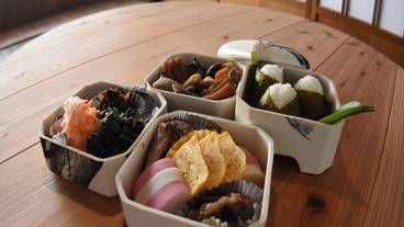 食事・飲み物 / 1