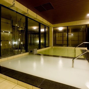 大浴場には美肌づくりに嬉しいポイントがいっぱい3391315