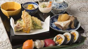 食事・飲み物 / 2