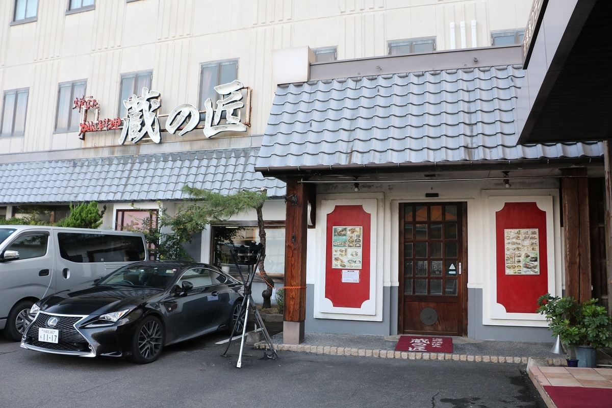 ホテルに隣接している居酒屋です